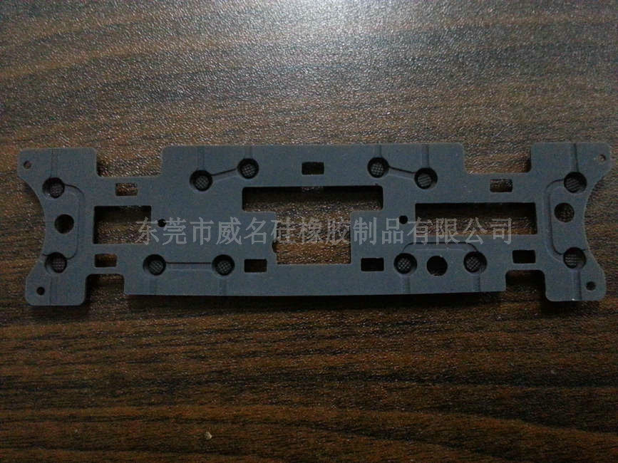 超低電阻硅膠按鍵在維護(hù)這方面也需要規(guī)范